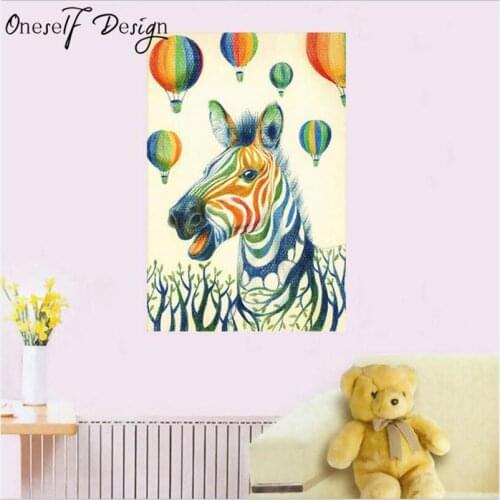 2018Christmas Full Round Drill 5D DIY Diamond Painting Cartoon Zebra Embroidery Cross Stitch Mosaic Home Decor Gift Wall Sticker