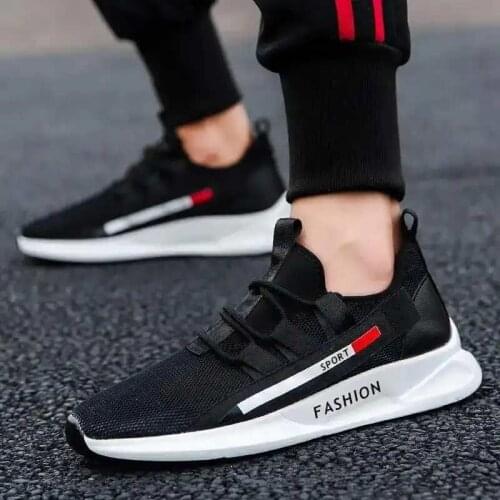 Flying woven breathable mesh mens shoes Korean sports student running mens shoes 2021 new mens summer