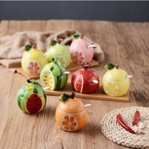 Ceramic seasoning pot kitchen supplies box household spice rack spice jars mini salt and pepper shakers canister set