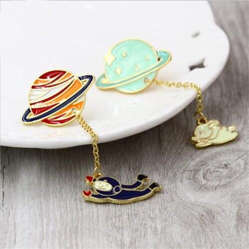 New arrival hot sale Women Girl Enamel Planet Rabbit Astronaut brooch pin