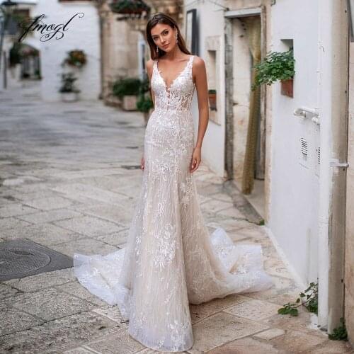 Fmogl Sexy Backless V Neck Lace Mermaid Wedding Dresses 2021 Elegant Spaghetti Straps Appliques Court Train Trumpet Bride Gown