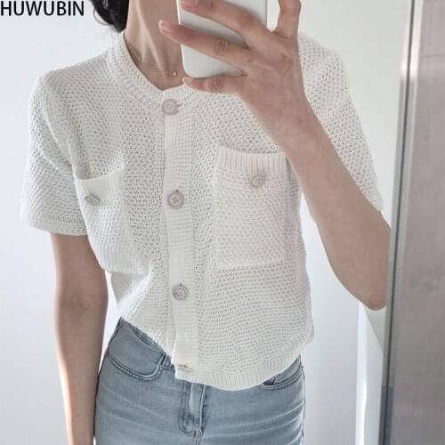 2021 Summer New Womens Versatile Round Neck Chic Single Breasted Design Loose Solid Short Sleeve Fashion Avant-Garde T-Shirt