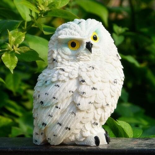 2 pcs poly resin Owl garden Sculptures courtyard animal statues home decoration