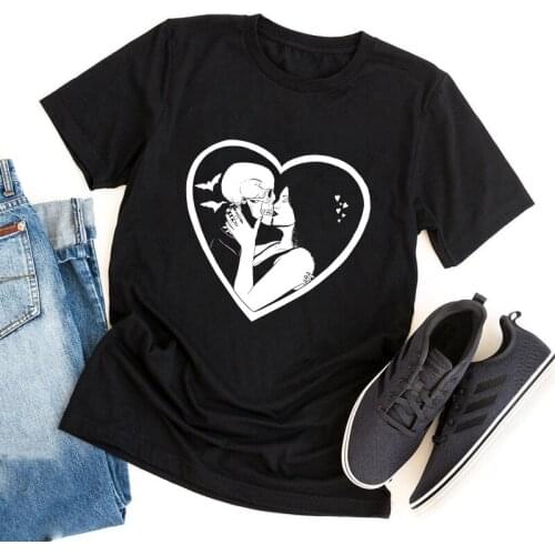 Gothic Deaths Kiss T-shirt Funny Valentines Day Gift Tshirt Aesthetic Women Short Sleeve Skull Lovers Goth Top Tee Shirt