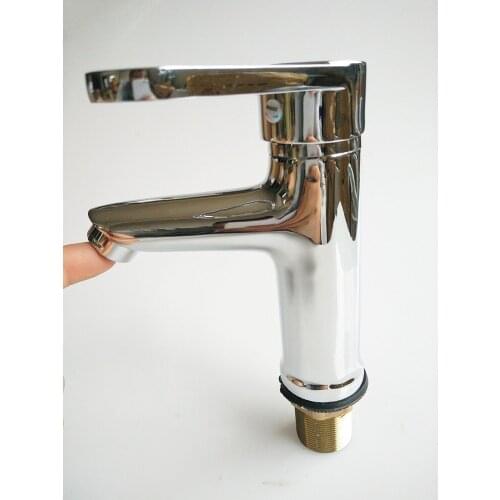 Copper faucet single hole sink basin faucet on the basin basin mixer basin hot and cold faucet