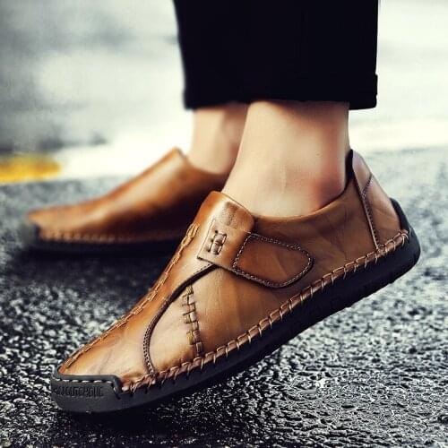 Men Leather Shoes Spring Autumn Moccasins Man Casual Shoes Slip-On Loafers Male Flats Driving Shoes Plus Size High Quality 2021