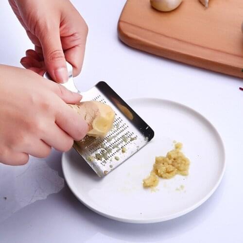 Stainless Steel Ginger Grater Seasoning Grinder Garlic Slicer Cutter Multi-Function Tools Silver Color Planer Kitchen Accessory