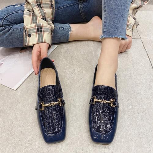 2021Spring Ladies Fashion Flats Square Toe Patent Leather Soft Sole Loafers Casual Comfortable Womens Shoes Female Footwear
