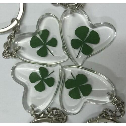 18 pcs real green four leaf clover heart lover keychain