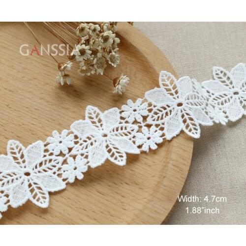 1yard Width:4.7cm Flower Embroidered Lace Trim Ivory White for DIY Handmade/Fabric Dress Decoration Clothes Crafts(ss-2311-1)