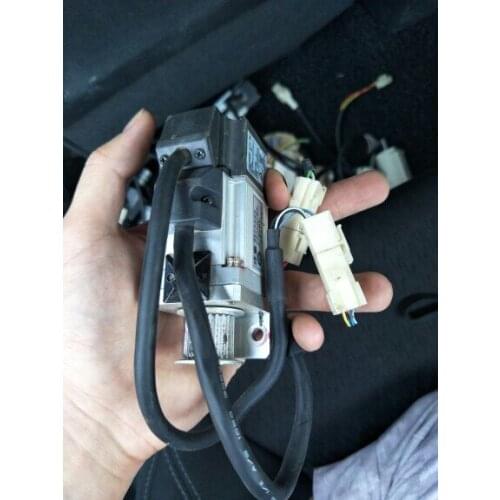 MUMA022P1S SERVO MOTOR , used in good condition . 80% appearance new , good working , free shipping
