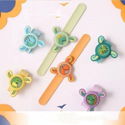 Luminous Mosquito Repellent Bracelet Children Flash Anti-Mosquito Watch Summer Plant Essential Oil Anti-Mosquito Bite Baby Care