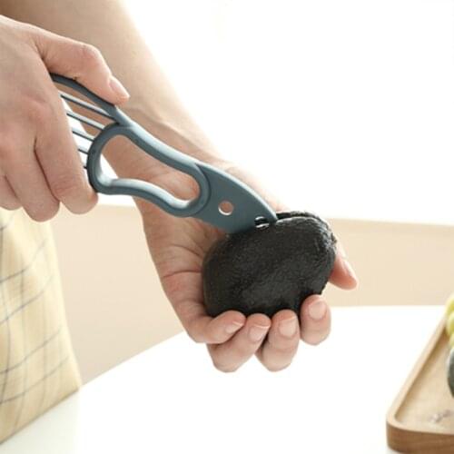 Kitchen accessories 3 In 1 Avocado fruit slice Plastic Knife fruit and vegetable Peeler Cutter Pulp Separator kitchen gadgets
