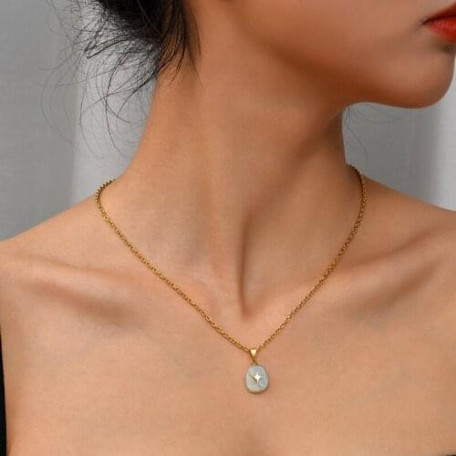 Women Necklace Fashion Handmade Necklace Natural Stone Pendant with Gold Color Chain Simple To Send Friends Party Prom Gifts