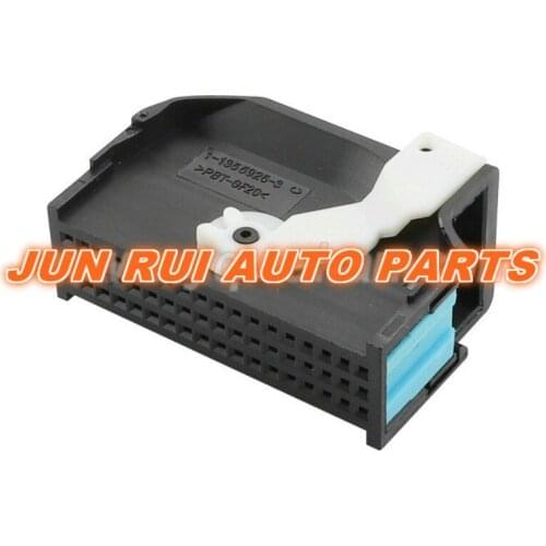 54 Pin 4E0 972 144 Automotive Connector 4E0972144 ECU For Volkswagen Audi BMW Bluetooth Plug A6 A4 A8 C6 8k