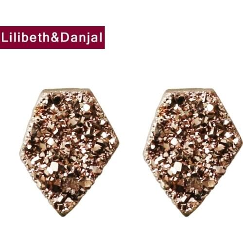 Lilibeth&Danjal Stud Earrings