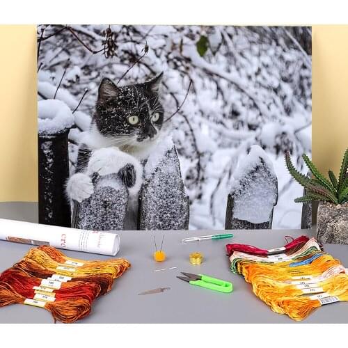 Cat Winter Animal Printed Fabric 11CT Cross Stitch Embroidery Patterns DMC Threads Handicraft Knitting Needlework Package