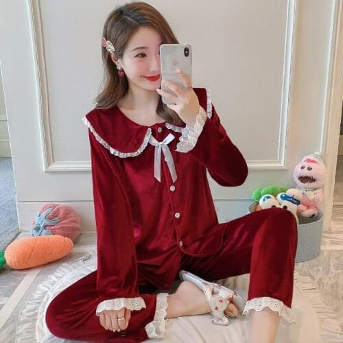 Sweet 2PCS Velour Women Pajamas Suit Soft Sleepwear Velvet Sleep Set Shirt&pants Autumn New Home Clothes Cute Nightwear