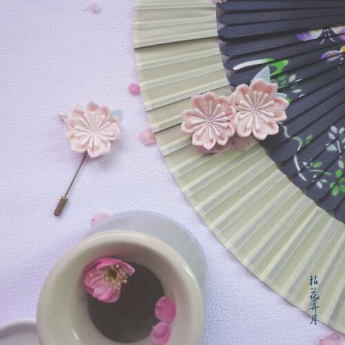 Cherry blossom put brooch sweater dress accessories checking jewelry, sweet girl