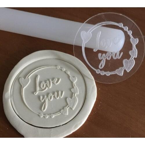 Cake decoration 3inch heart love you outboss acrylic board Cutter reverse stamp embosser Fondant plastic cutter Mould tools