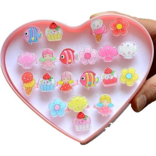 Girls Adjustable Rings Jewel Heart Box Multicolor Dress Up Gem Rings for Kids Princess Finger Rings Set Birthday Party Gift