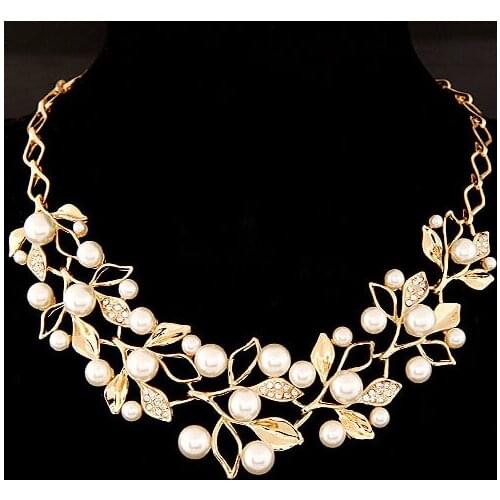 New Fashion Chain Chokers chunky big maxi Leaf Pearl Collier necklaces for women Collars Jewelry Bijoux Pour