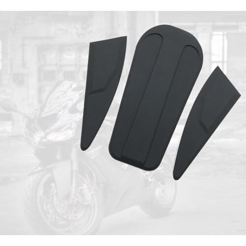 1 Set Tank Traction Side Pad 3M Decal K1600GTL 2017-2021 2017 2019 2020 2021