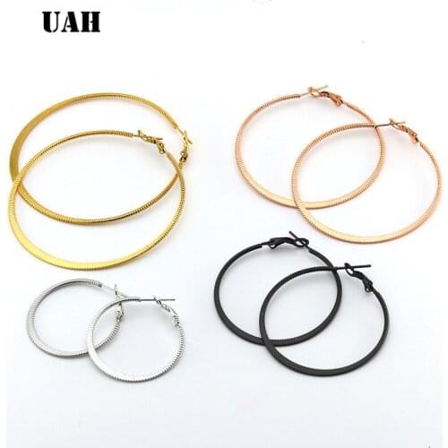 UAH Black Silver Gold Color Hoop Earrings Big Smooth Circle Earrings Stainless Steel Loop Earrings For Women Brincos Pendientes