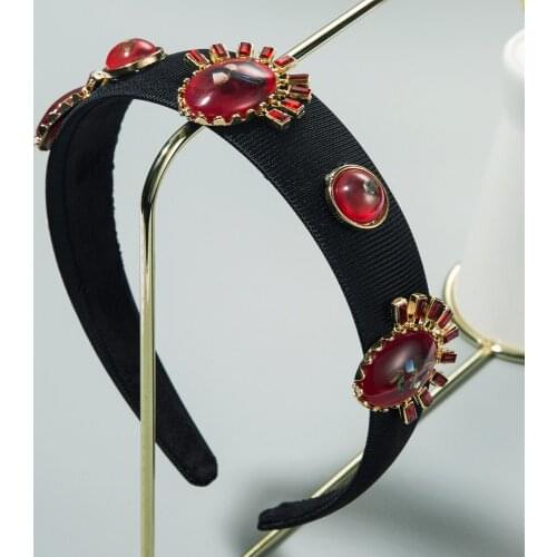 Fashion Hair Accessories Baroque Jewelry Pearl Headbands For Women Crystal Rhinestone Border Elegant Fabric Hair Band Crown