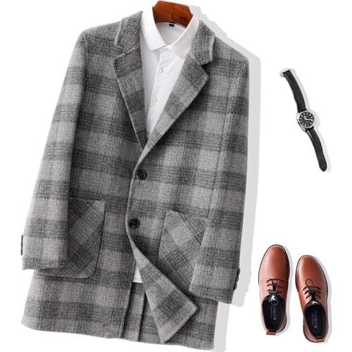 New winter men grid double-sided cloth coat? Young sheep camel hair short woolen cloth trench coat