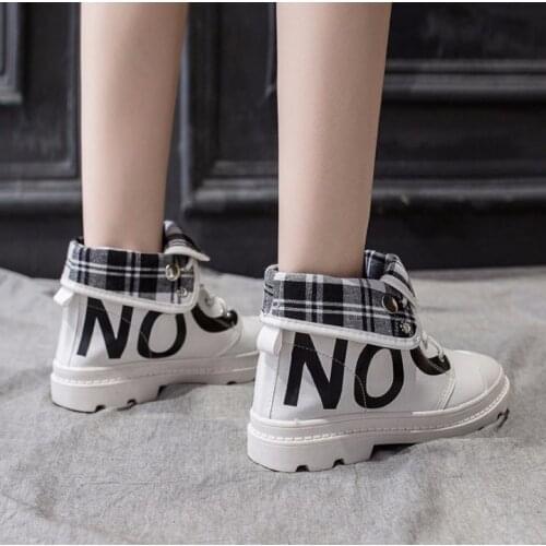 Spring autumn womens Martens English style ankle boots round toe bare boots