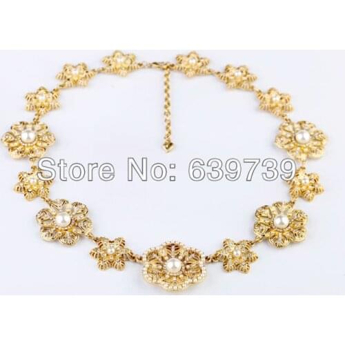 Bulk Price Gold Coloren Flower Shiny Choker Necklace