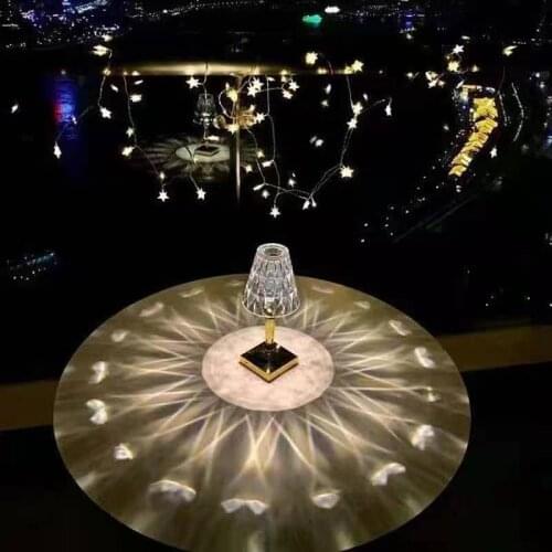 Acryl Table Lamp for Bedroom Living Room Desk Lamp Study Crystal Art Deco Beside Ghost Night Lights Lighting Gift Dropshipping