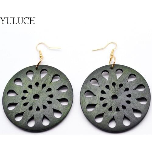 Fashion latest african wood earrings jewelry big round personality hollow good quality new design