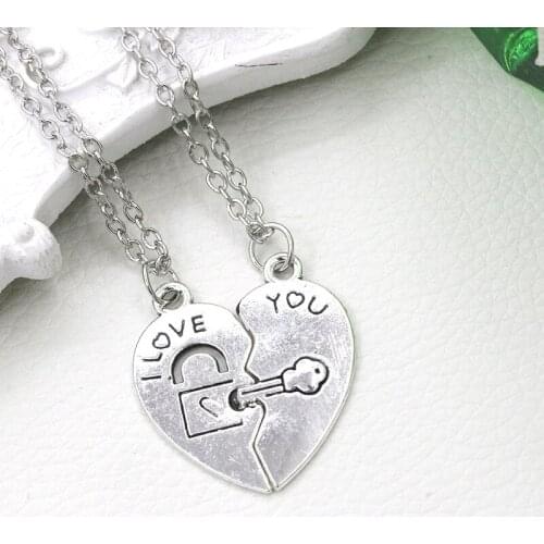 Lock Key Words "I Love You" & "Best Friends" Silver Plated Necklace & Pendant for Lovers Women Friends 1 pair