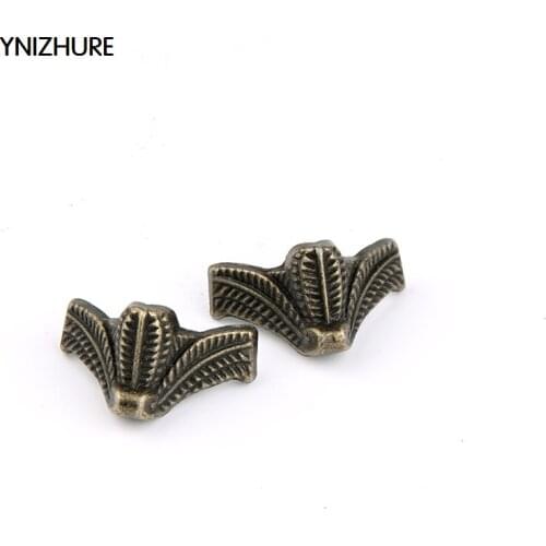 50pcs 26*15mm Rushed Promotion Antique Jewelry Box Corner Foot Wooden Case Corner Protector Bronze Pattern Carved Metal