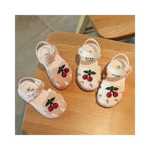 Summer new girls sandals slip baotou magic princess shoes cute baby cartoon cherry pattern soft bottom shoes
