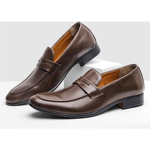 Summer Casual Men Leather Shoes Flat Large Men Boat Shoes Moccasin Homme Business Men Loafers Leisure Men Dress Shoes