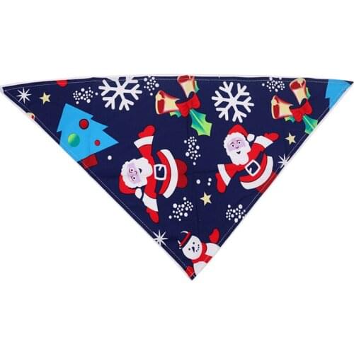100PCS / LOT New Pet Christmas Triangle Towel Dog Pet Pure Cotton Saliva Towel Cat Dog Accessories Scarf