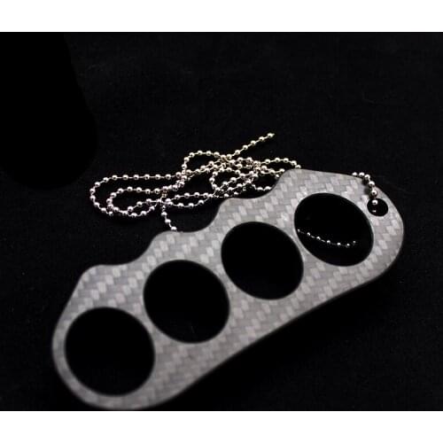 The Carbon Fiber Peas Handheld Portable Self-defense EDC Multi-tools Equipment Equipment Pocket EDC Multi Tools