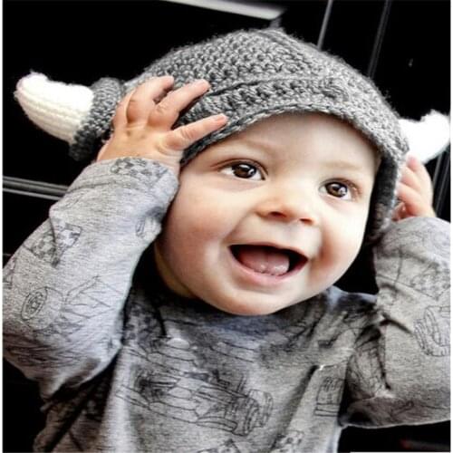 Viking Warrior Baby Handmade Hat Knit Crochet Beanie Helmet Newborn Photography Prop Children knight Bulls Xmas Gift 0-12 Months