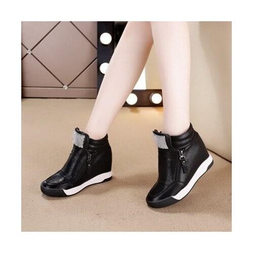2021 New Spring and Autumn Womens Shoes Height Increasing Insole Wedge Leisure Tourist Shoes White Sneakers for Women