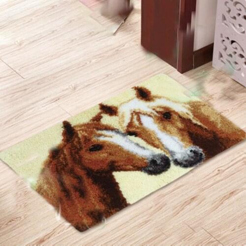 Cartoon Patterns Embroidery Carpet Latch Hook Material Horse Segment Embroidery Unfinished Latch Hook Rug Kits Do It Yourself