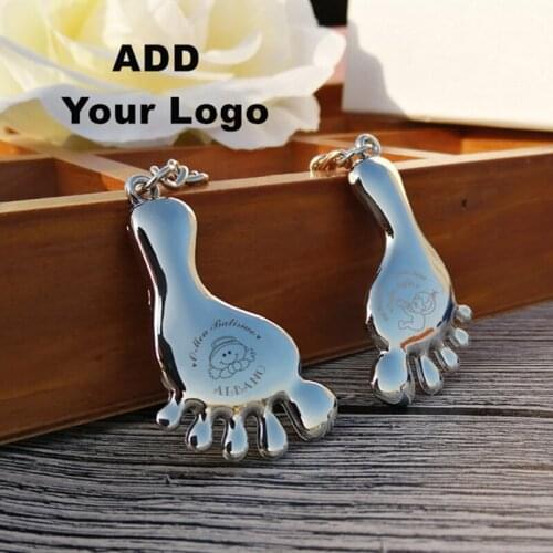 10pcs 20pcs 30pcs Custom Engraved Logo Laser Fashion Personality Foot Keychain Wedding Party Key Ring Children Gift