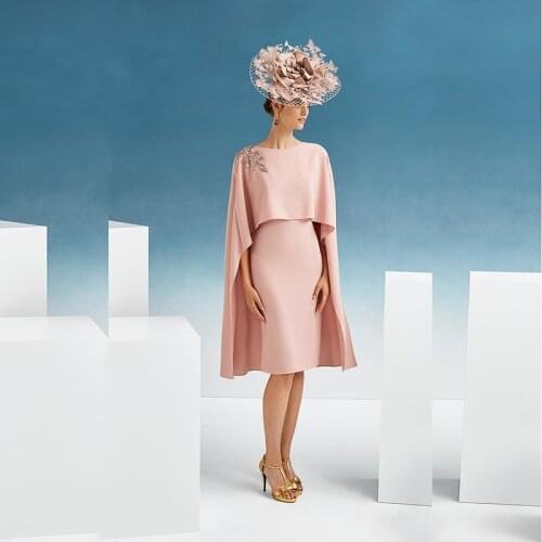 Elegant Blush Pink Short Mother of the Bride Dresses with Cap vestido de madrinha Knee Length Wedding Party Gowns Plus Size