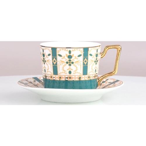 Luxury Nordic Ceramic Coffee Cups Condensed Coffee Mugs Cafe Tea Breakfast Milk Cups Saucer Suit Ins Cups With Dish Spoon Set