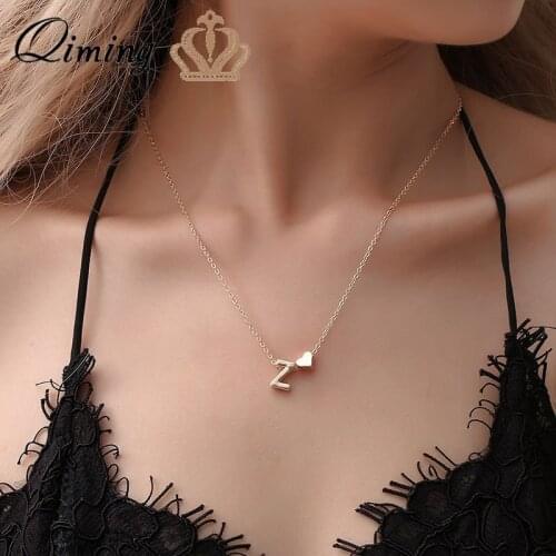 QIMING Name Tiny Heart Dainty Initial Necklace With Letter Choker Chain Necklace Women Gold Color Pendant Jewelry Gift