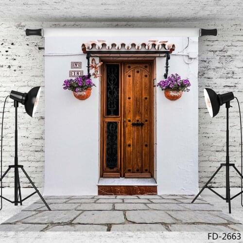 Vintage Wood Door Flower Brick Floor Backdrops Baby Young Portrait Outdoor Scenic Photography Backgrounds Photocall Photo Studio