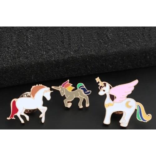 Enamel Horse Unicorn Pins Cartoon Pegasus Brooches Badges Collar Lapel Pin for Jackets Bag Fashion Animal Jewelry Gifts for kids