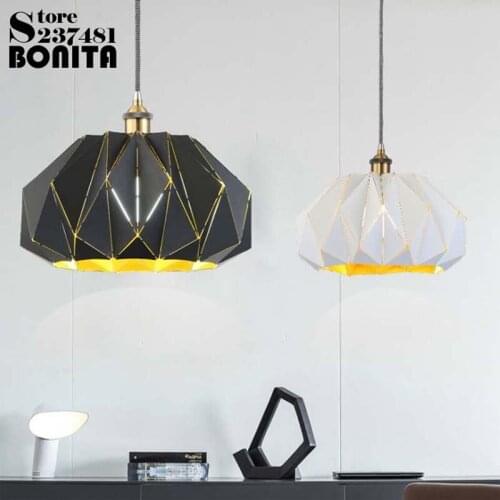 Northern Europe Diamond Modern Hanging Lamps Hollow Iron Art Cord Pendant Light Cutting Lines Design Lamp Pendant Lighting